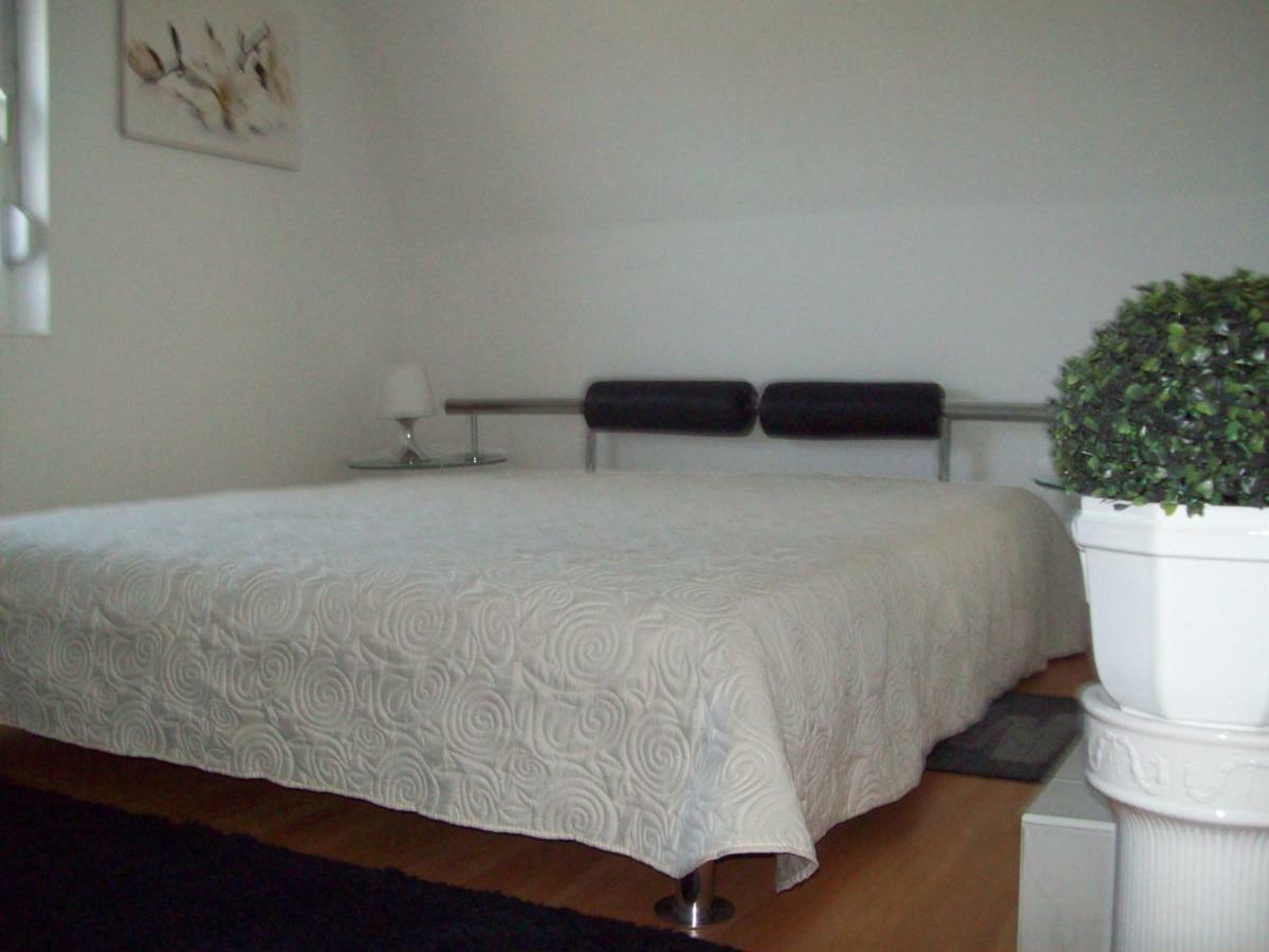 Ferienhaus Am Plattensee Balatonmáriafürdő Екстериор снимка