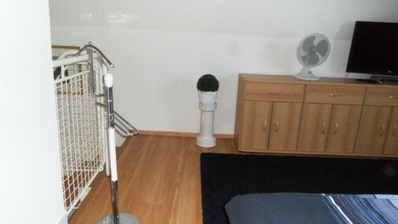 Ferienhaus Am Plattensee Balatonmáriafürdő Екстериор снимка